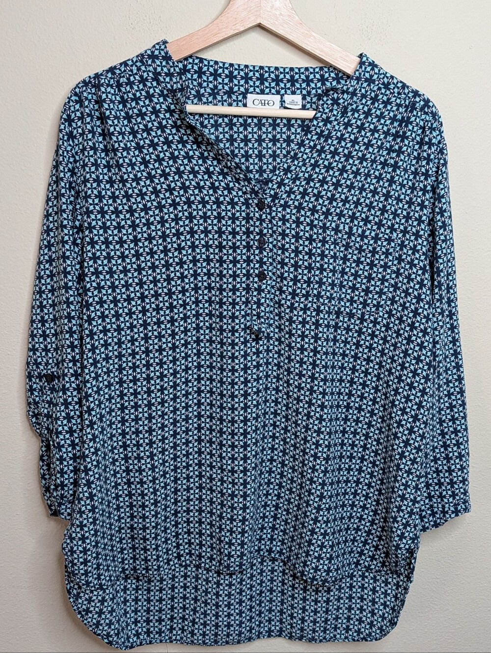 Cato XL‎ Geometric Print Rayon Blouse Navy Teal 3/4 Sleeve V-Neck